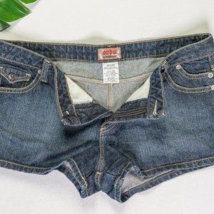 No Bo  - No boundaries  - short jean shorts